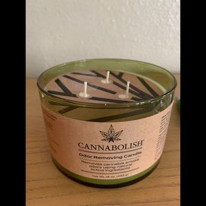 Brand new cannabis odor removing 3 wick 16oz candle with other accessories kit